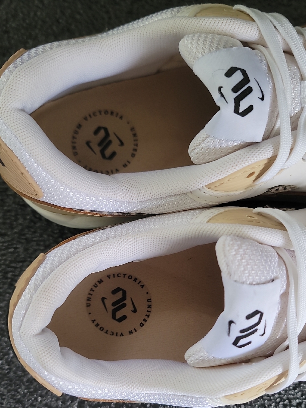 Nike Air Max 90 'United In Victory' "White/Hemp" Wmns 8.5 Ships Today - Picture 13 of 16